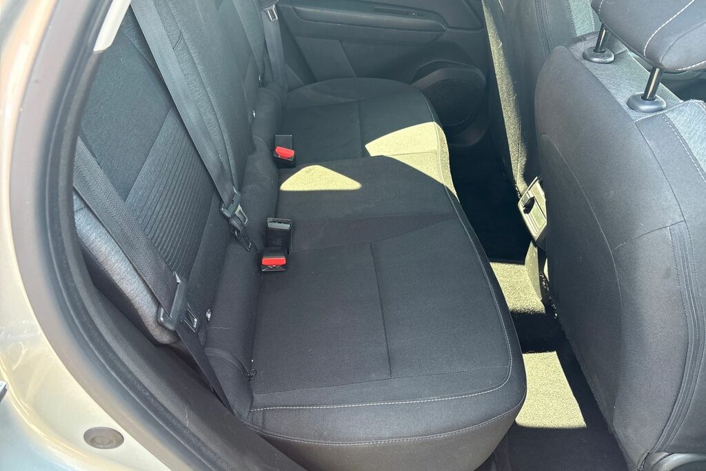 Renault Captur 0.9L Iconic White #24