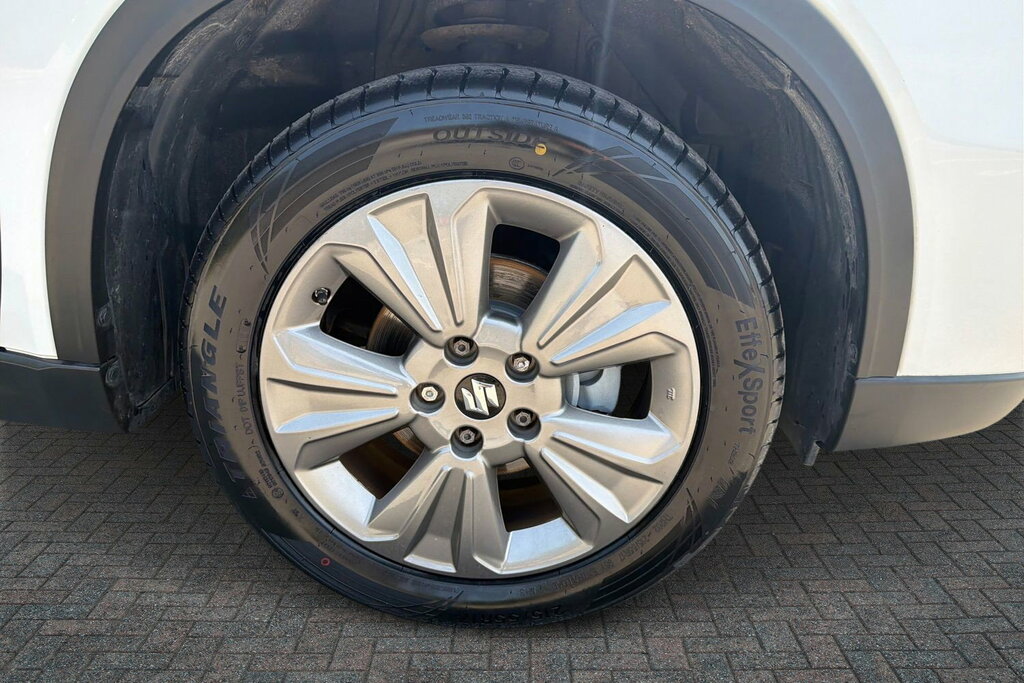 Suzuki Vitara Sz-t Silver #9
