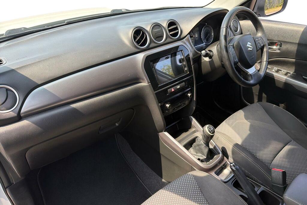 Suzuki Vitara Sz-t Silver #15