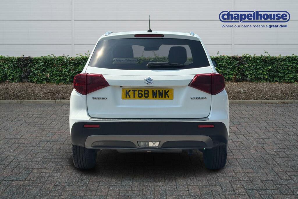 Suzuki Vitara Sz-t Boosterjet 1.0 White #4