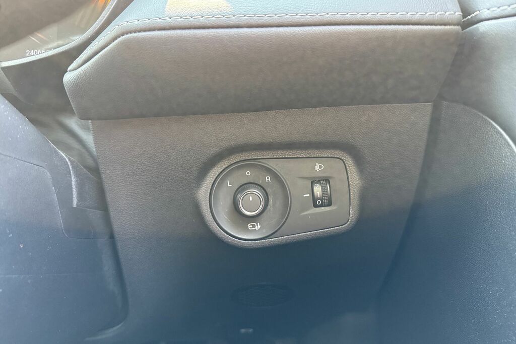 MG ZS 1.5 Vti-tech Exclusive Black #35