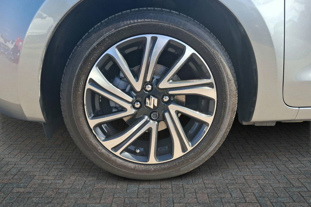 Suzuki Swift 1.2 Mild Hybrid Motion Silver #9