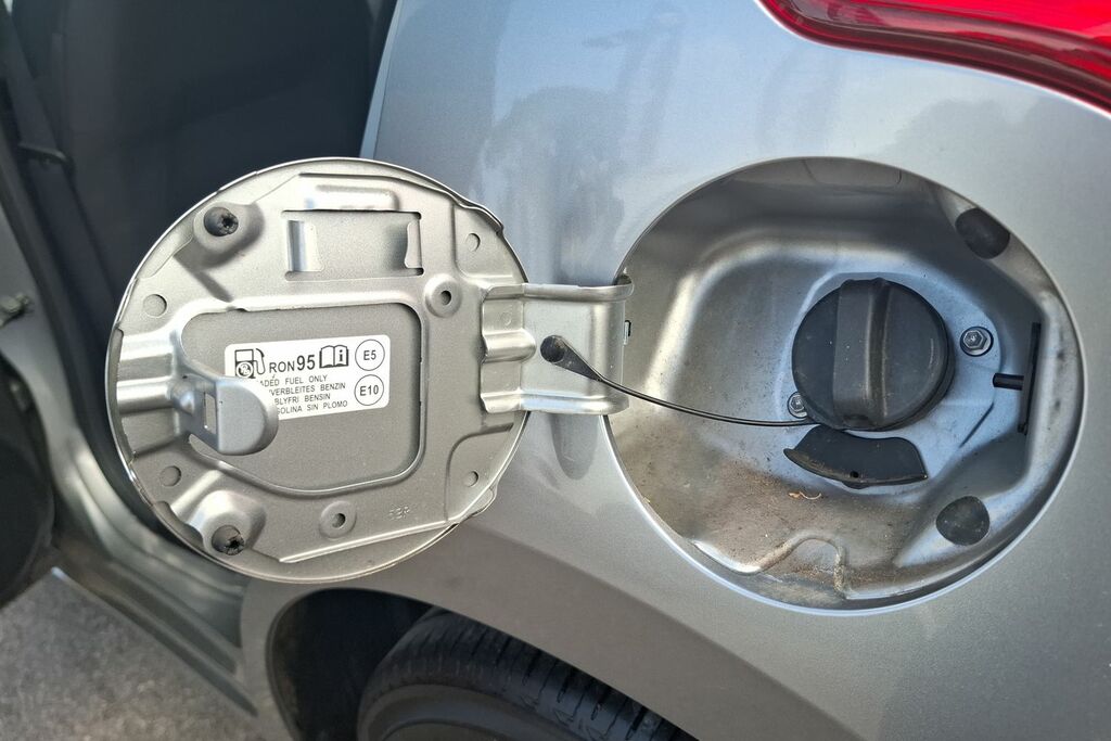 Suzuki Swift 1.2 Mild Hybrid Motion Silver #27