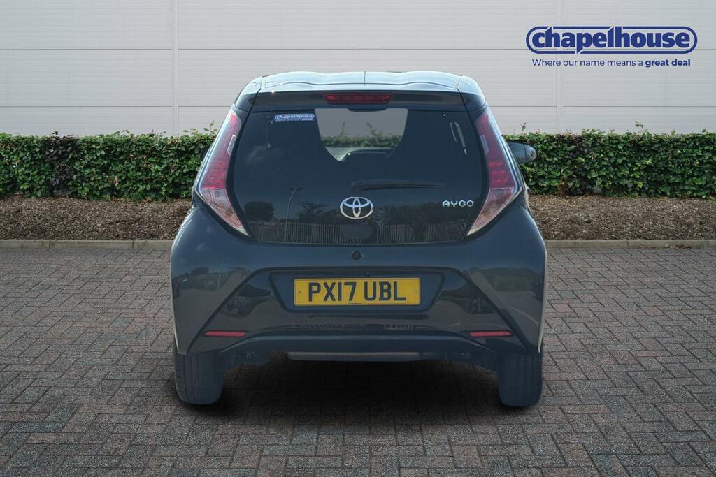 Toyota Aygo X X-clusiv 3 Vvt-i 1.0 Grey #4