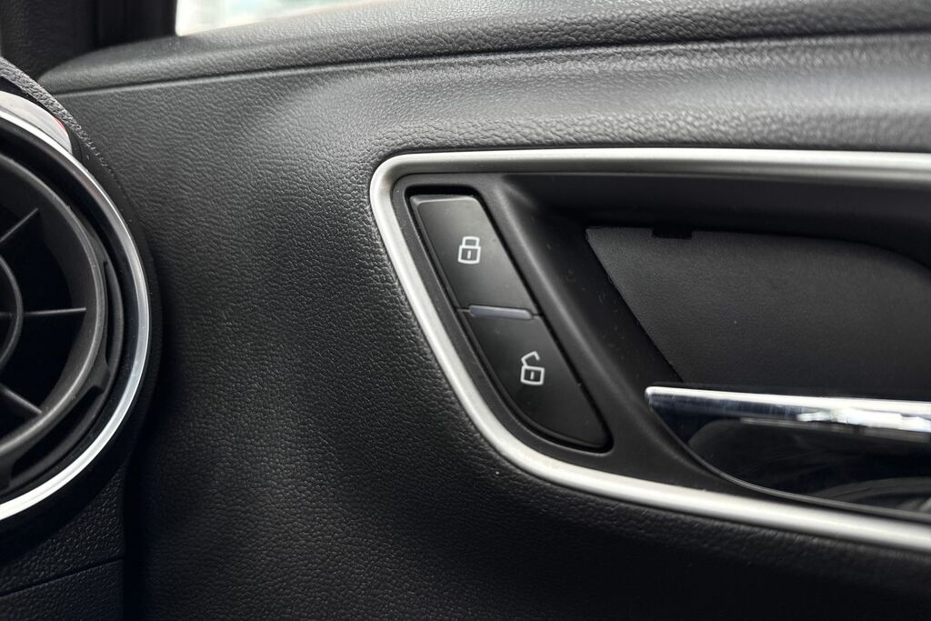 MG MG3 1.5 Vti-tech Exclusive Cwvehiclemarketing Black #30