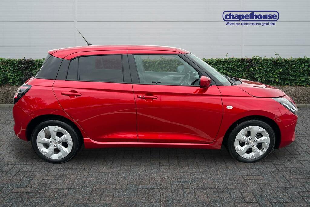 Suzuki Swift Motion Mhev 1.2 Red #2