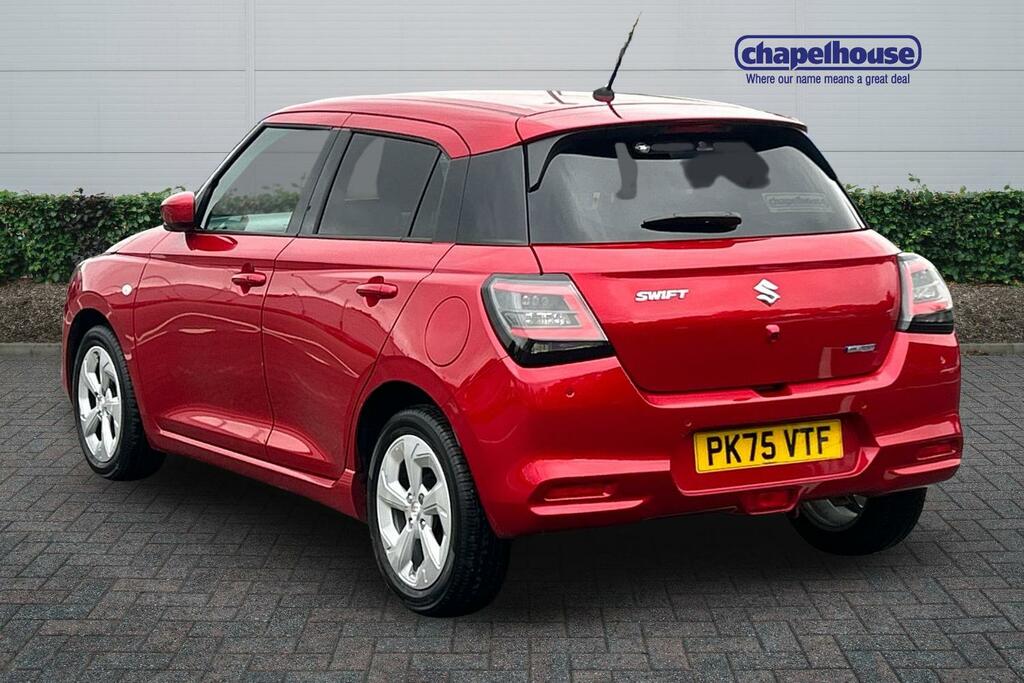 Suzuki Swift Motion Mhev 1.2 Red #5