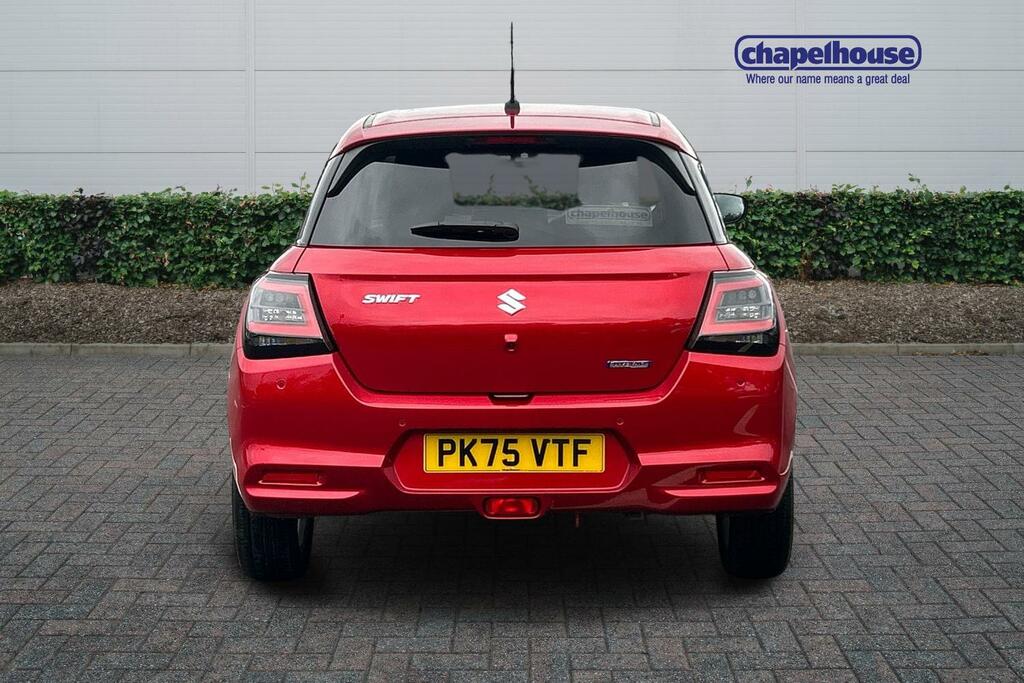 Suzuki Swift Motion Mhev 1.2 Red #4