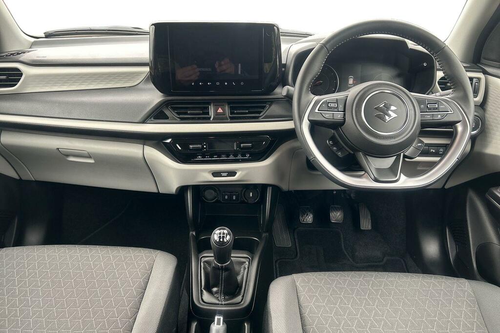 Suzuki Swift 1.2 Mild Hybrid Motion Cvt White #11