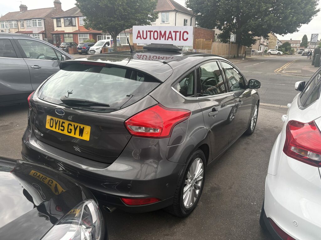 Ford Focus 1.0T Ecoboost Zetec Edition Euro 6 FG67KYW Grey #3