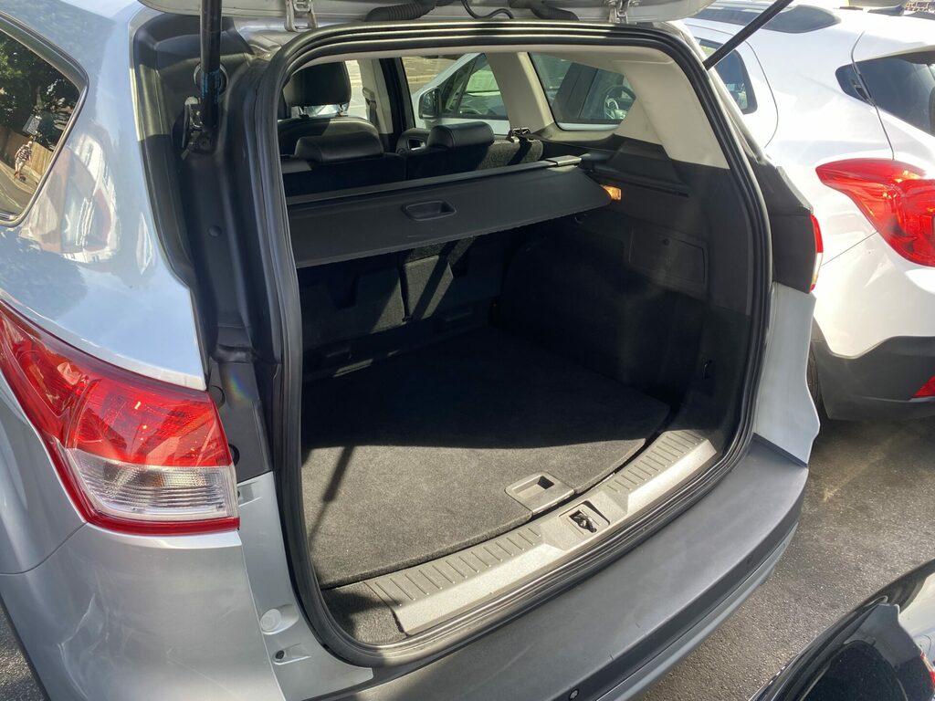 Ford Kuga 2.0 Tdci Titanium Suv 2Wd Euro 6 Silver #6