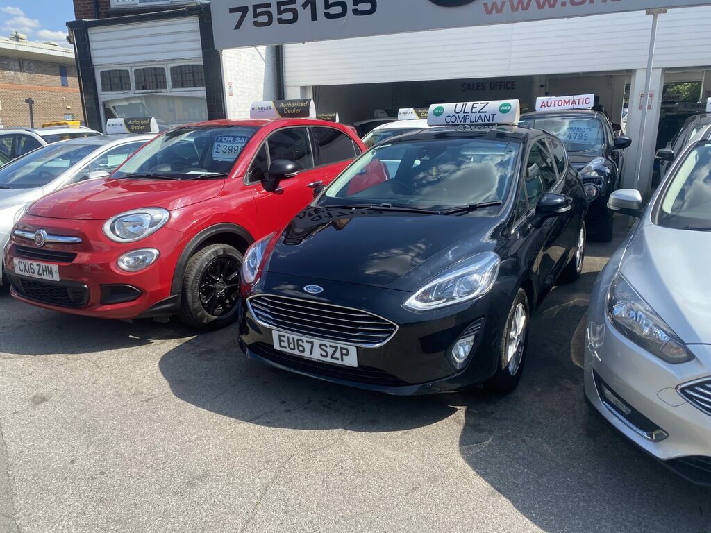 Ford Fiesta 1.1 Ti-vct Zetec Black