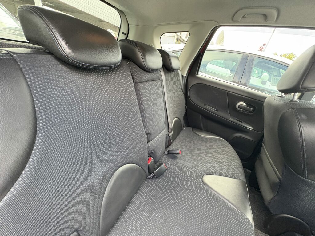 Nissan Note 1.4 16V N-tec 2013 Red #13