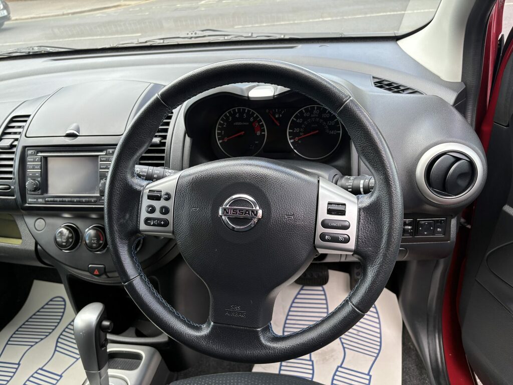 Nissan Note 1.4 16V N-tec 2013 Red #7