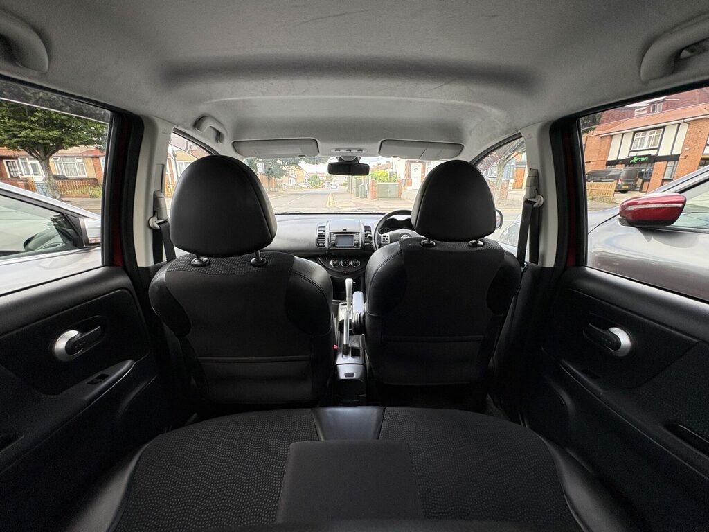 Nissan Note 1.4 16V N-tec 2013 Red #17