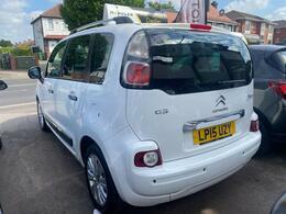 Citroen C3 Picasso Selection Red #2