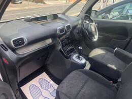 Citroen C3 Picasso Selection Red #10