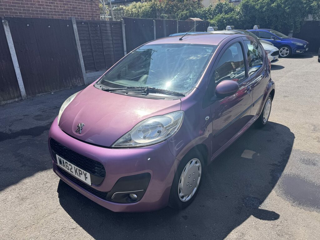 Peugeot 107 Active Black #16