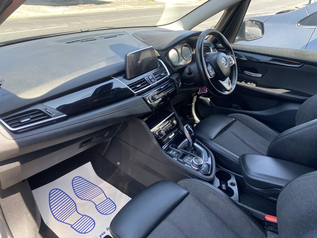 BMW 2 Series Gran Tourer 218D Se Black #18