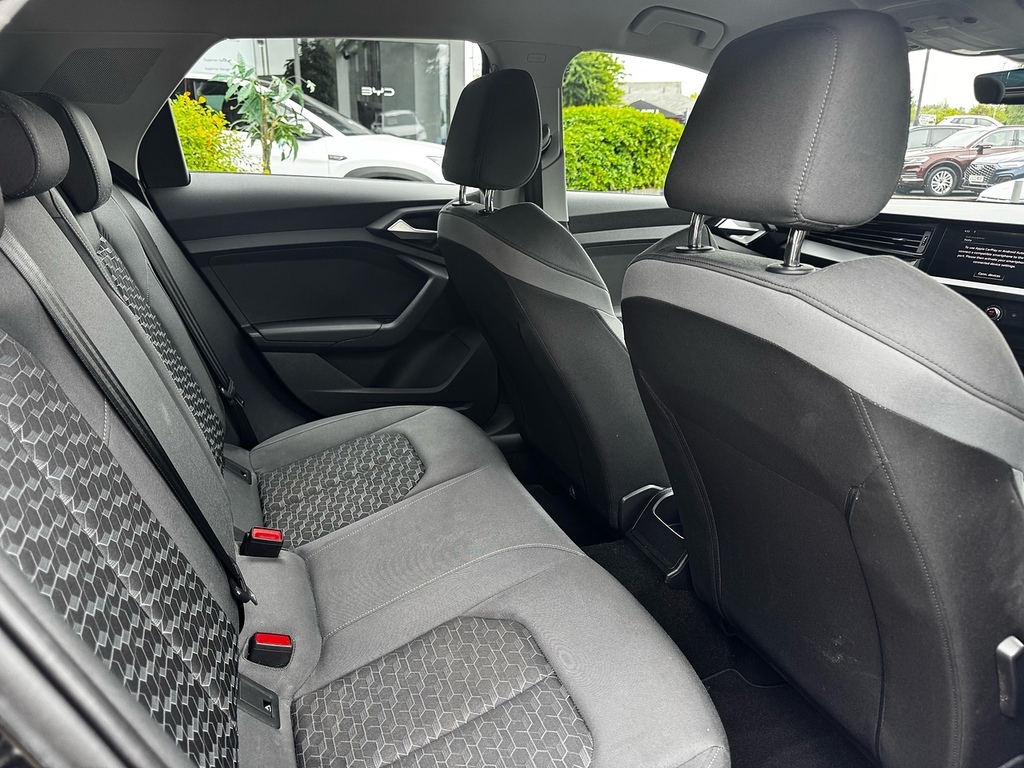 Audi A1 Tfsi Sport BV69CTZ Black #6