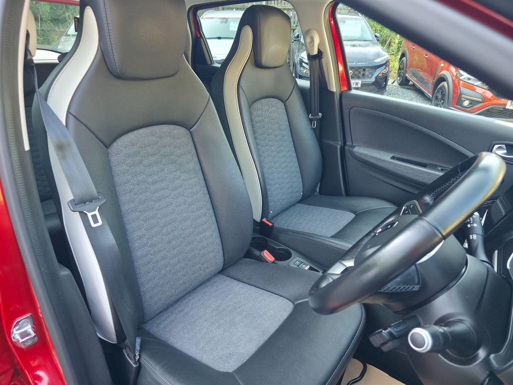 Renault Zoe Techno Purple #14
