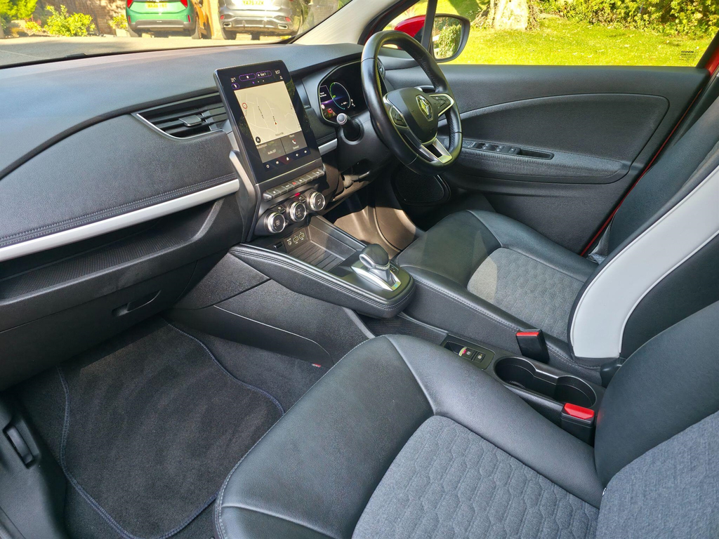 Renault Zoe Techno Purple #9