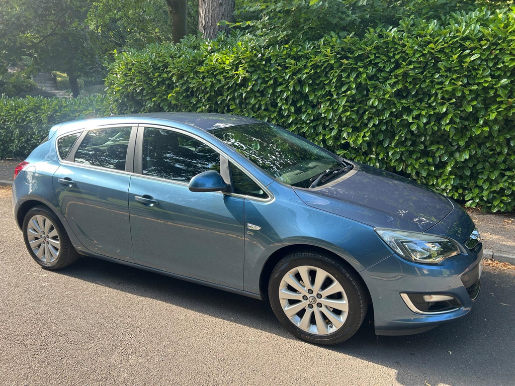 Vauxhall Astra 1.6I Elite Euro 6 