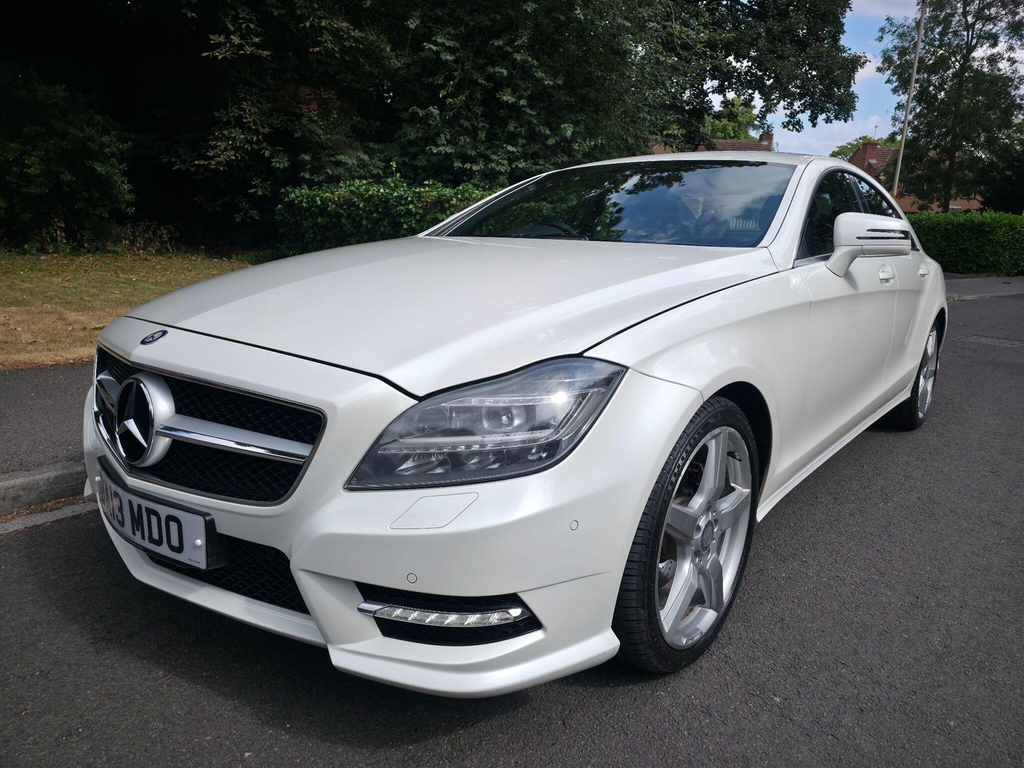 Mercedes-Benz CLS Saloon White #3