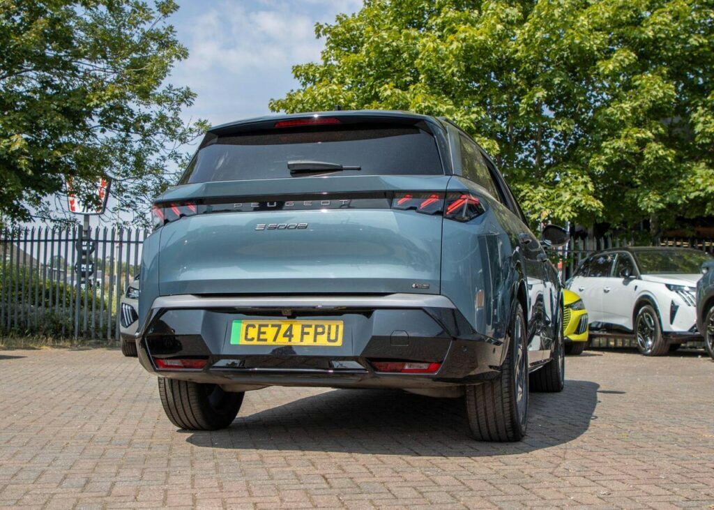 Peugeot 5008 73Kwh Gt CE74FPU Blue #4
