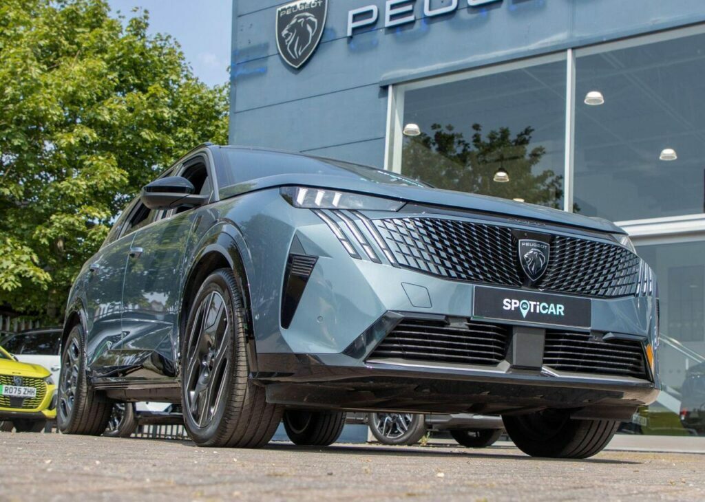 Peugeot 5008 73Kwh Gt CE74FPU Blue #6