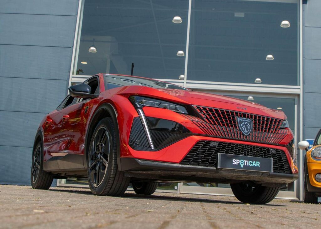 Peugeot 408 1.6 12.4Kwh Gt Fastback E-eat Euro 6 S S VK74JKX Red #6
