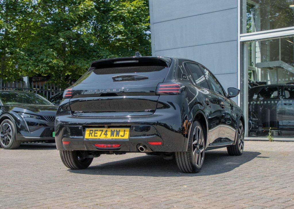 Peugeot 208 1.2 Puretech Gt Euro 6 S S RE74WWJ Black #4