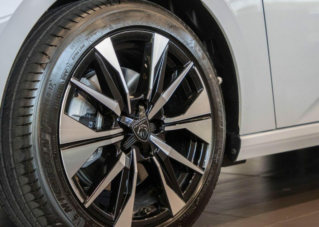 Peugeot 308 SW Puretech S S #16