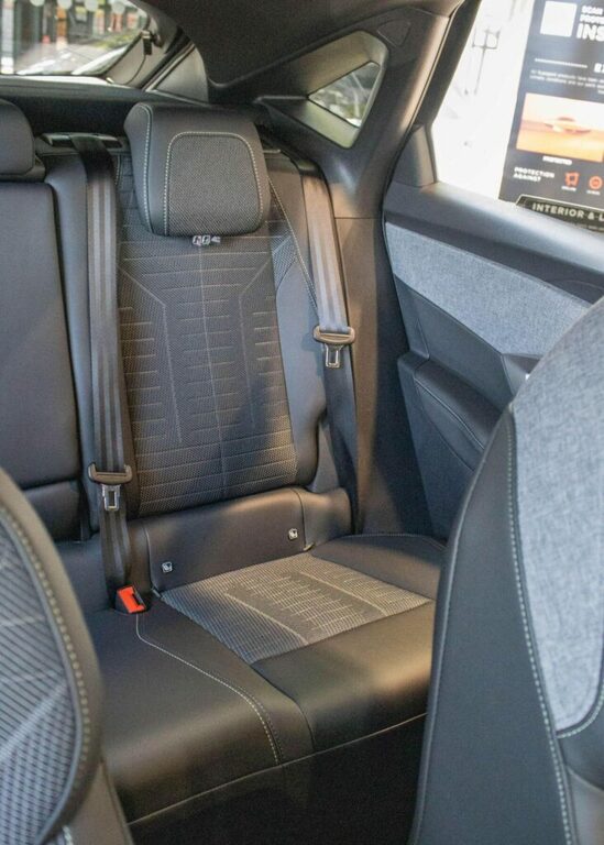Peugeot 3008 1.5 Bluehdi Gt Line Eat8 #15