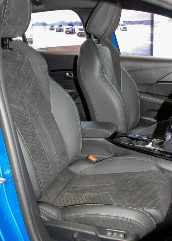 Peugeot 208 Puretech Active Ss Black #13