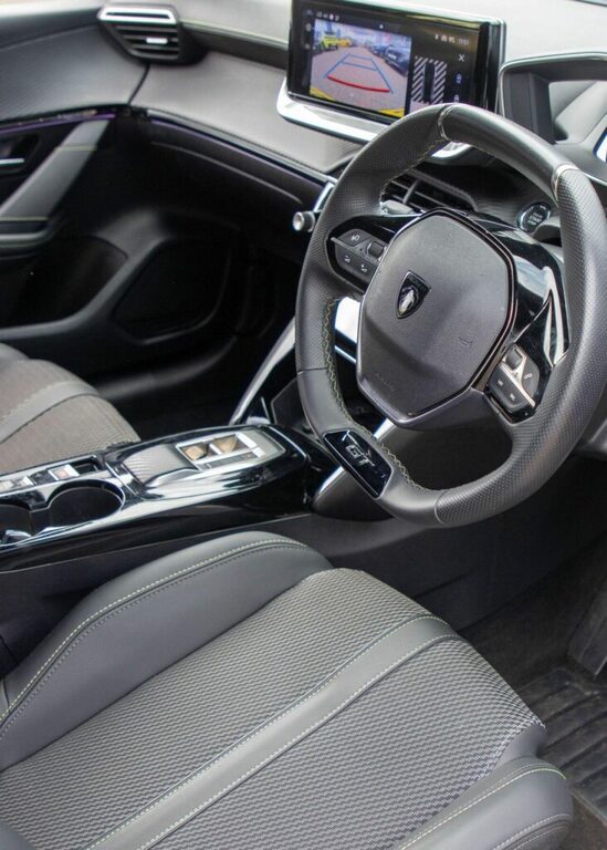 Peugeot e-208 50Kwh Gt  #24