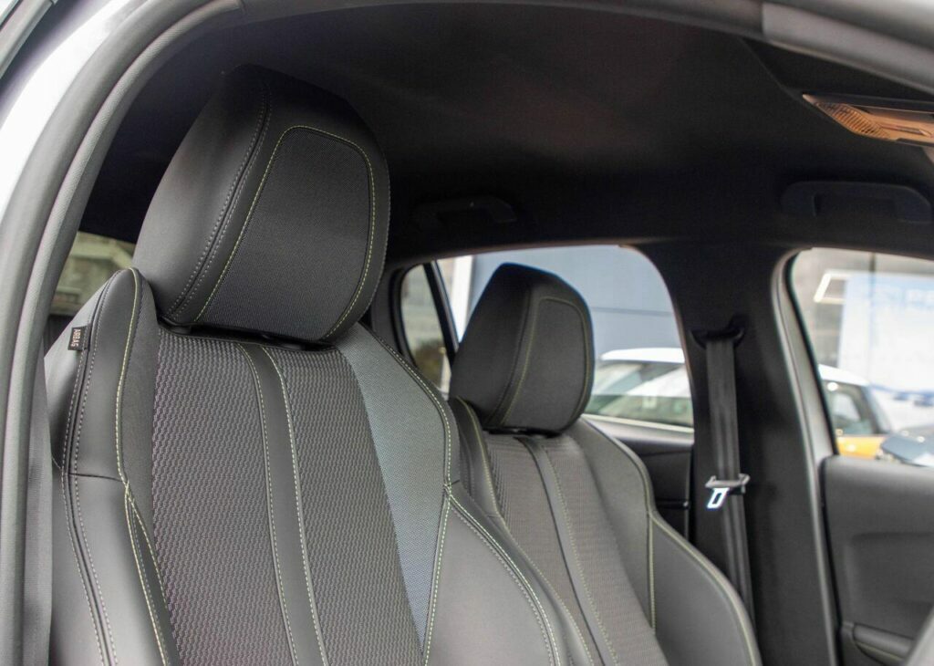 Peugeot e-208 50Kwh Gt  #16