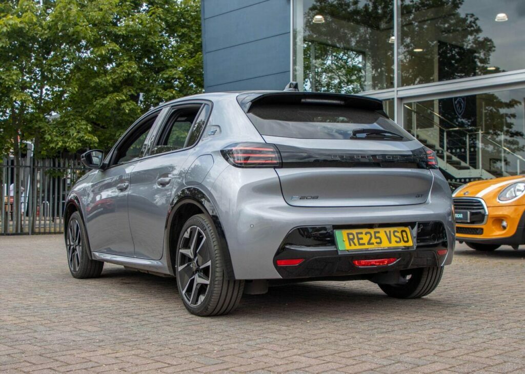 Peugeot e-208 50Kwh Gt  #9