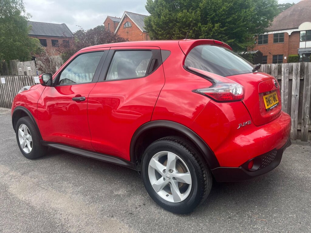 Nissan Juke 1.6 Visia Euro 6 Red #3