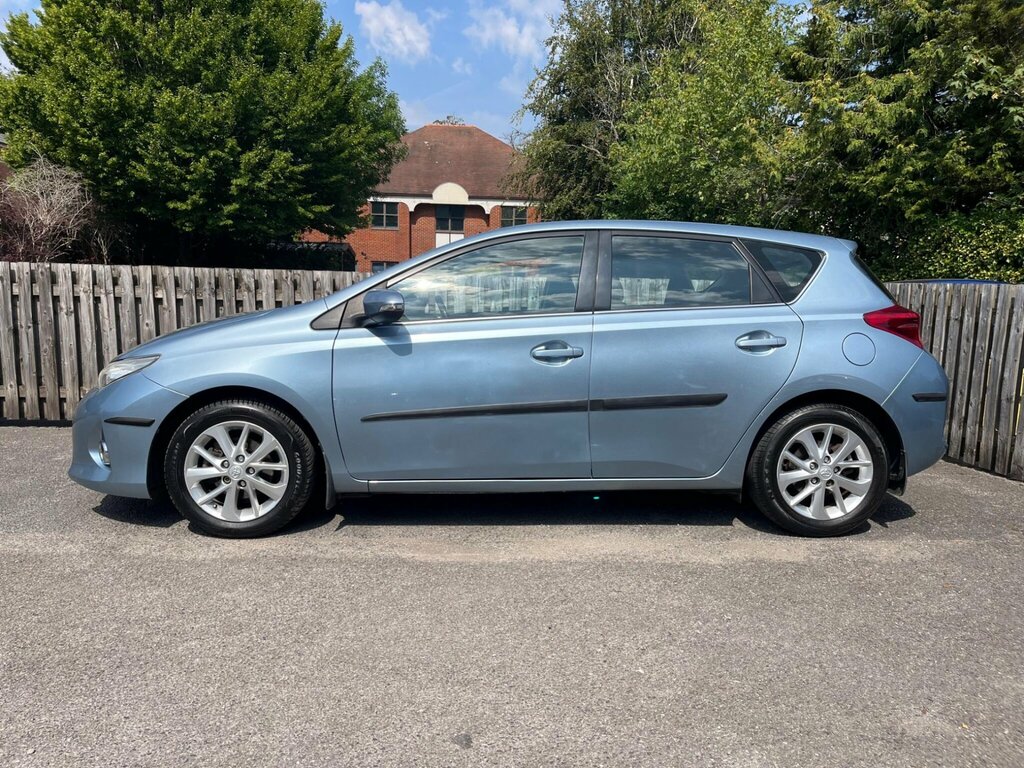 Toyota Auris 1.33 Dual Vvt-i Icon Euro 5 Ss Blue #2