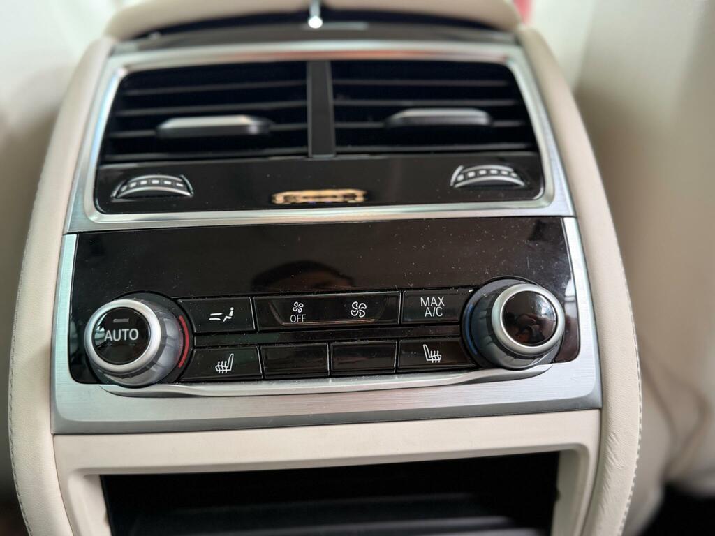 BMW 7 Series 3.0 730Ld M Sport White #36