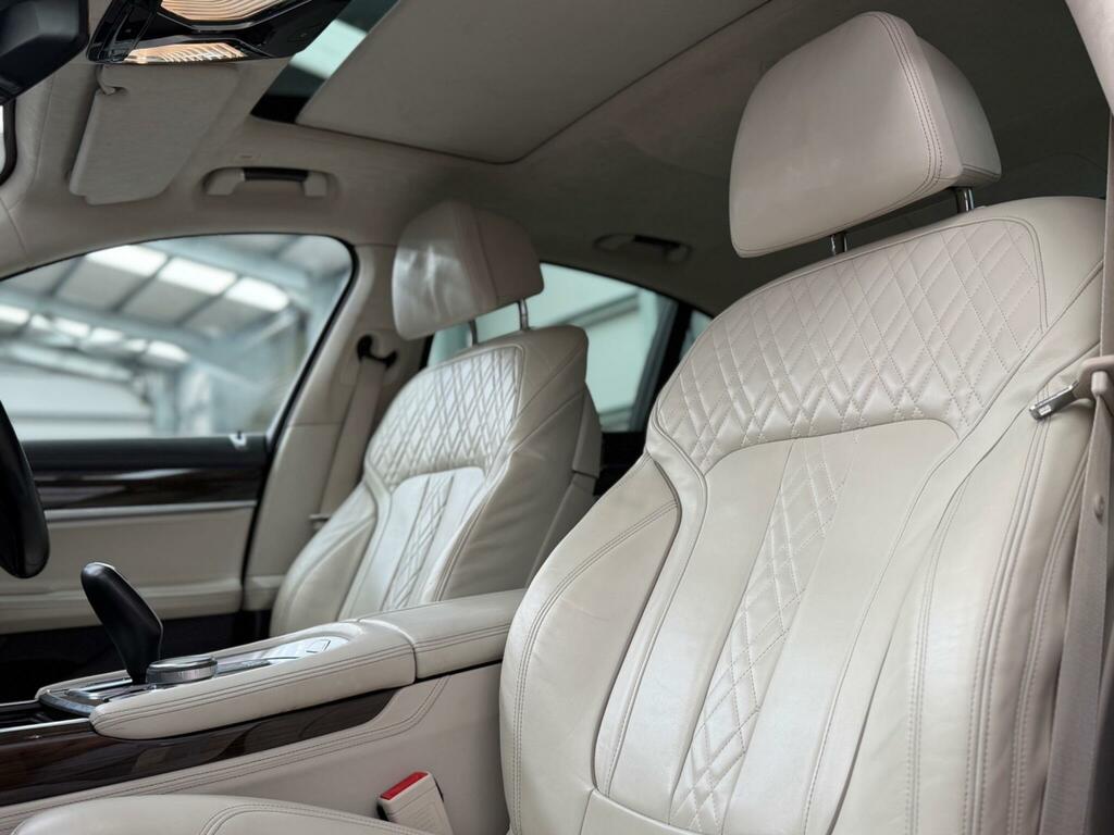 BMW 7 Series 3.0 730Ld M Sport White #39