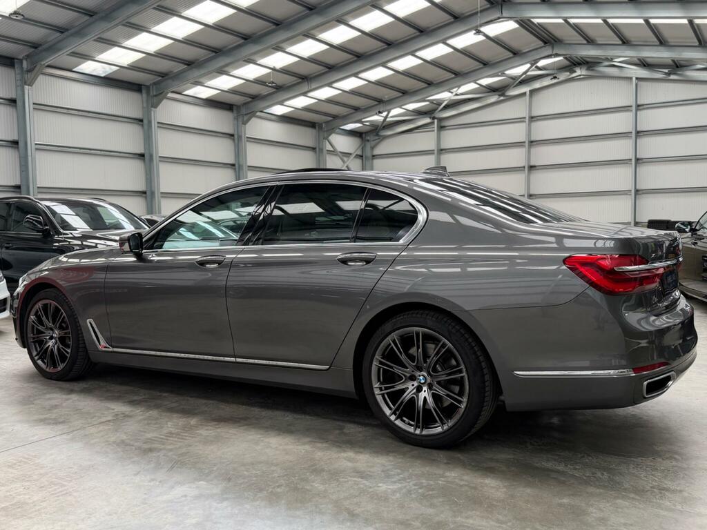 BMW 7 Series 3.0 730Ld M Sport White #18