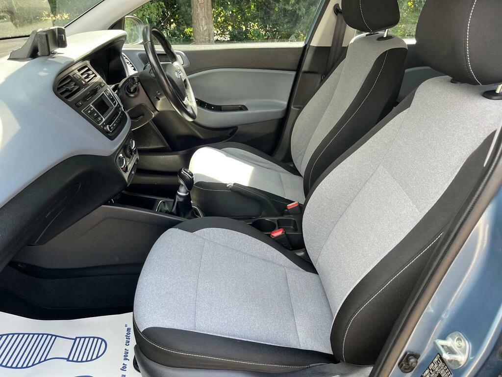 Hyundai I20 1.4 Se Euro 6 MA15VKM Blue #3