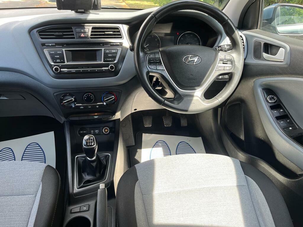 Hyundai I20 1.4 Se Euro 6 MA15VKM Blue #4