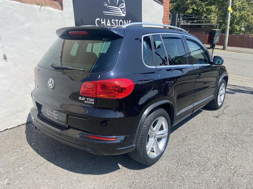 Volkswagen Tiguan Suv 2.0 Tdi Bluemotion Tech R-line 2013 VX63ZCU Black #4