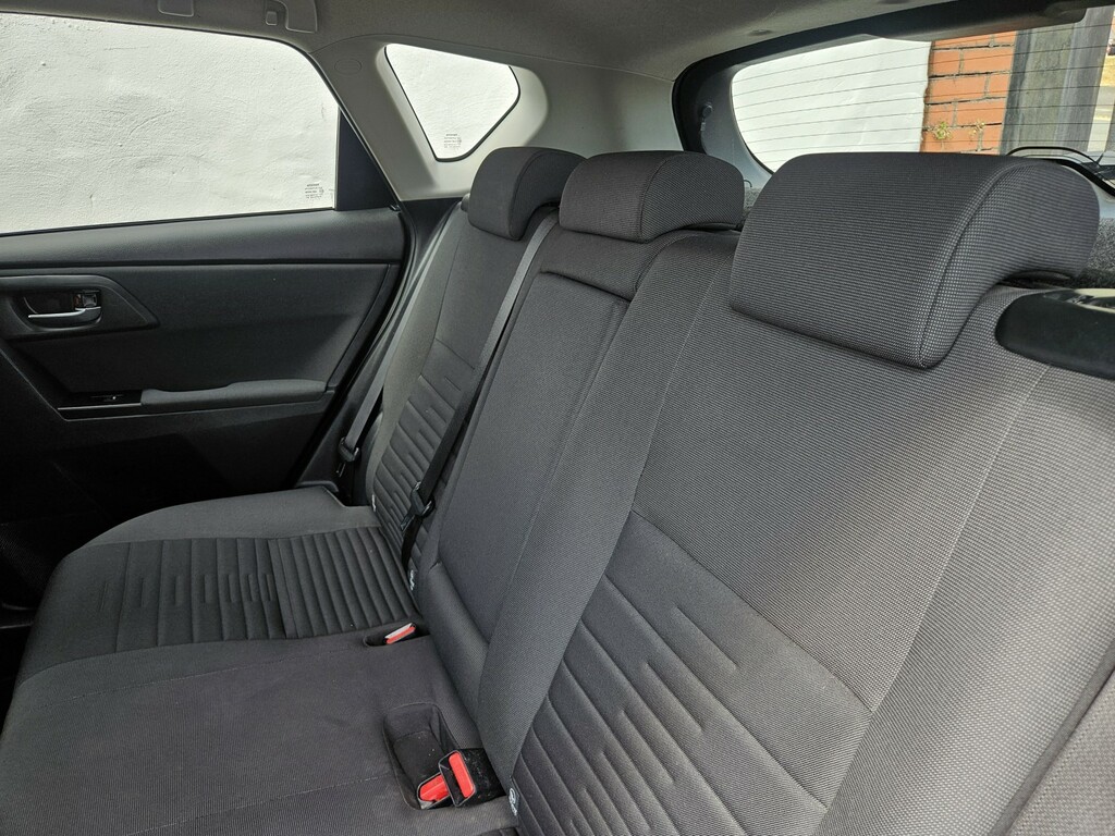 Toyota Auris 1.8L Excel Blue #17