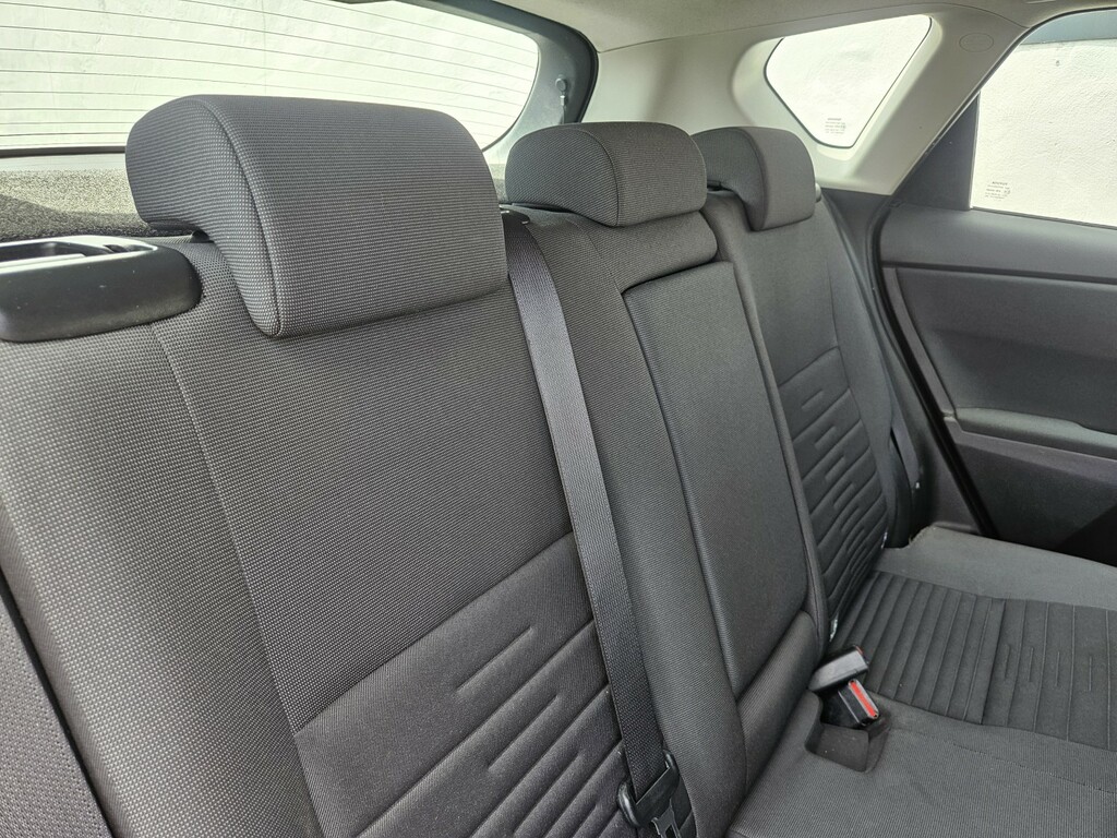 Toyota Auris 1.8L Excel Blue #10