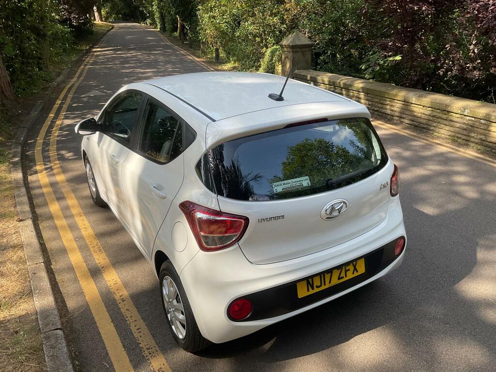 Hyundai I10 Premium Black #17