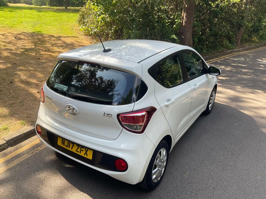 Hyundai I10 Premium Black #18